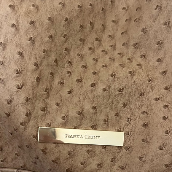 IVANKA TRUMP Beige Faux Ostrich Vegan Leather Shoulder Bag - Picture 2 of 16